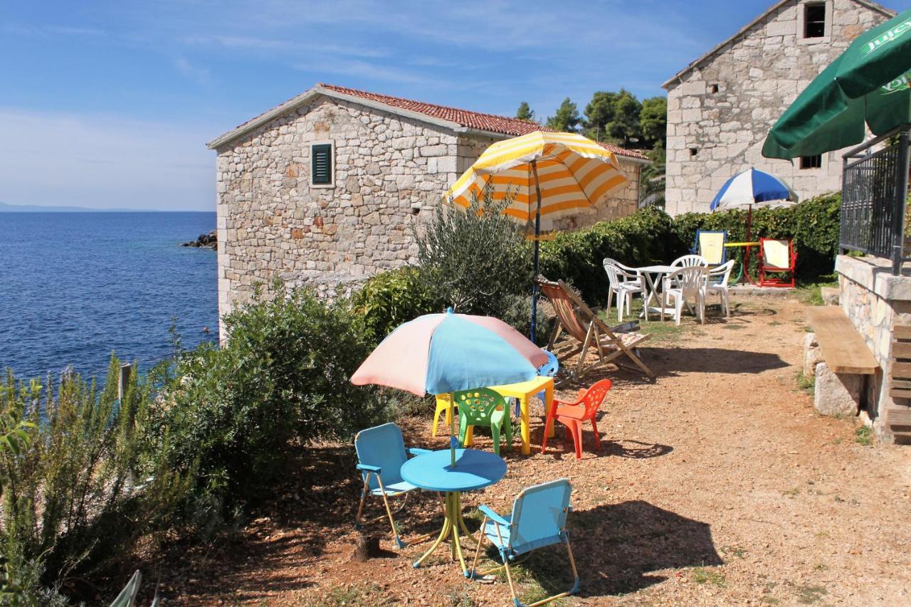 Seaside House For Families With Children Cove Tvrdni Dolac, Hvar - 2057 Gdinj المظهر الخارجي الصورة
