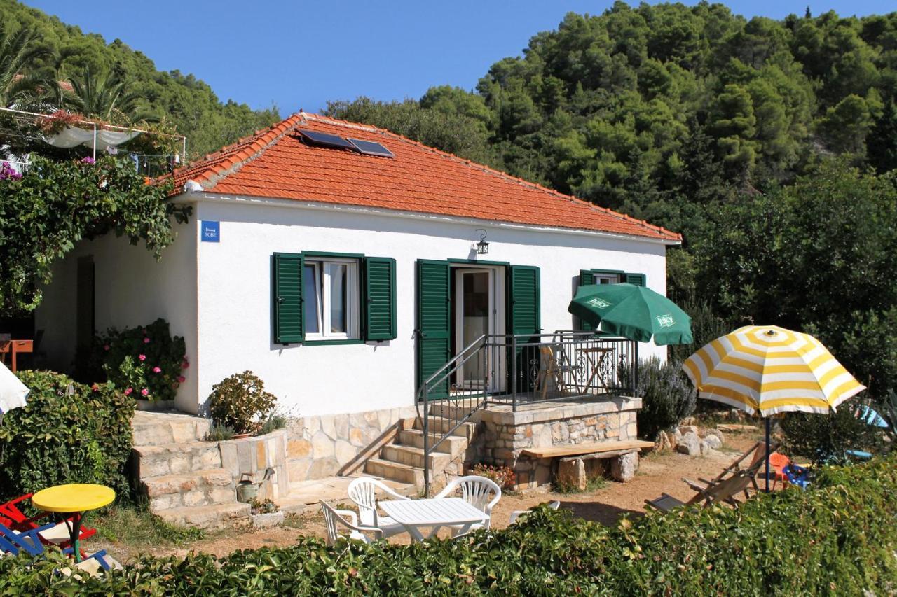 Seaside House For Families With Children Cove Tvrdni Dolac, Hvar - 2057 Gdinj المظهر الخارجي الصورة
