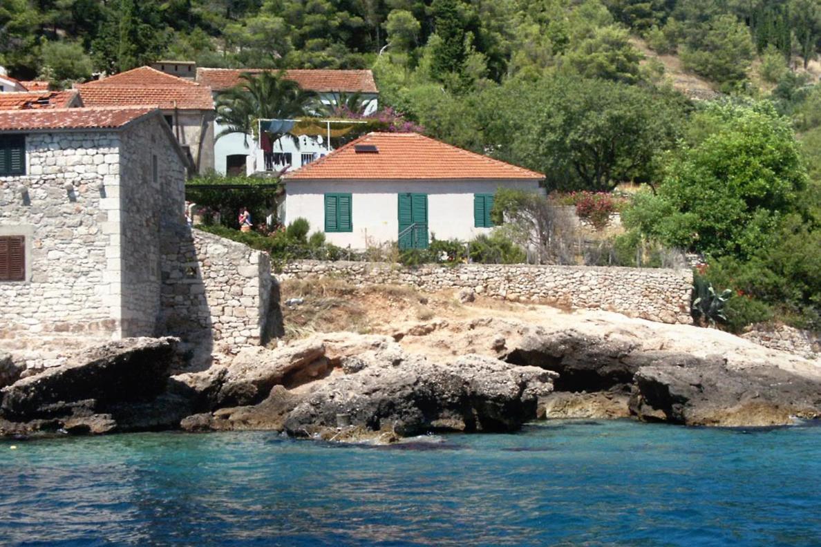 Seaside House For Families With Children Cove Tvrdni Dolac, Hvar - 2057 Gdinj المظهر الخارجي الصورة