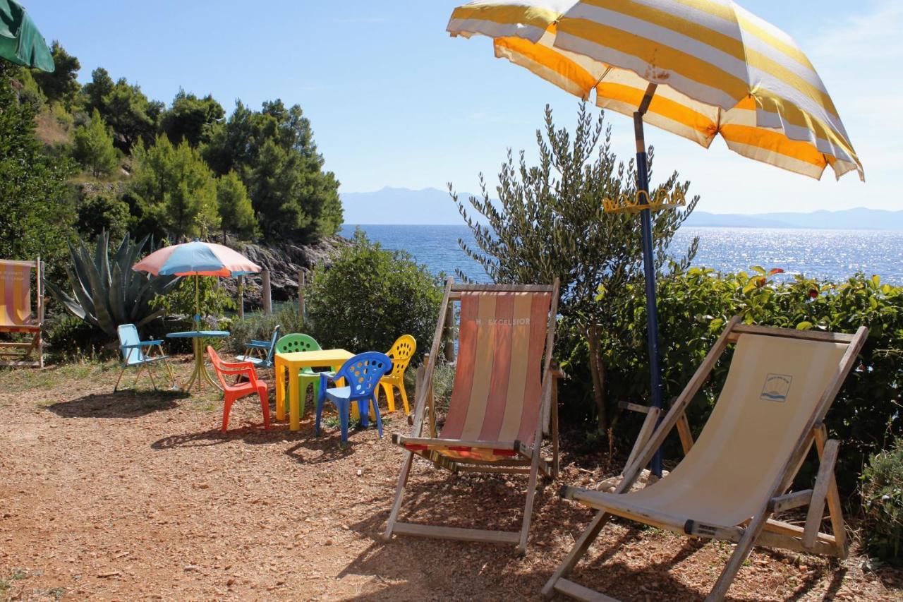 Seaside House For Families With Children Cove Tvrdni Dolac, Hvar - 2057 Gdinj المظهر الخارجي الصورة