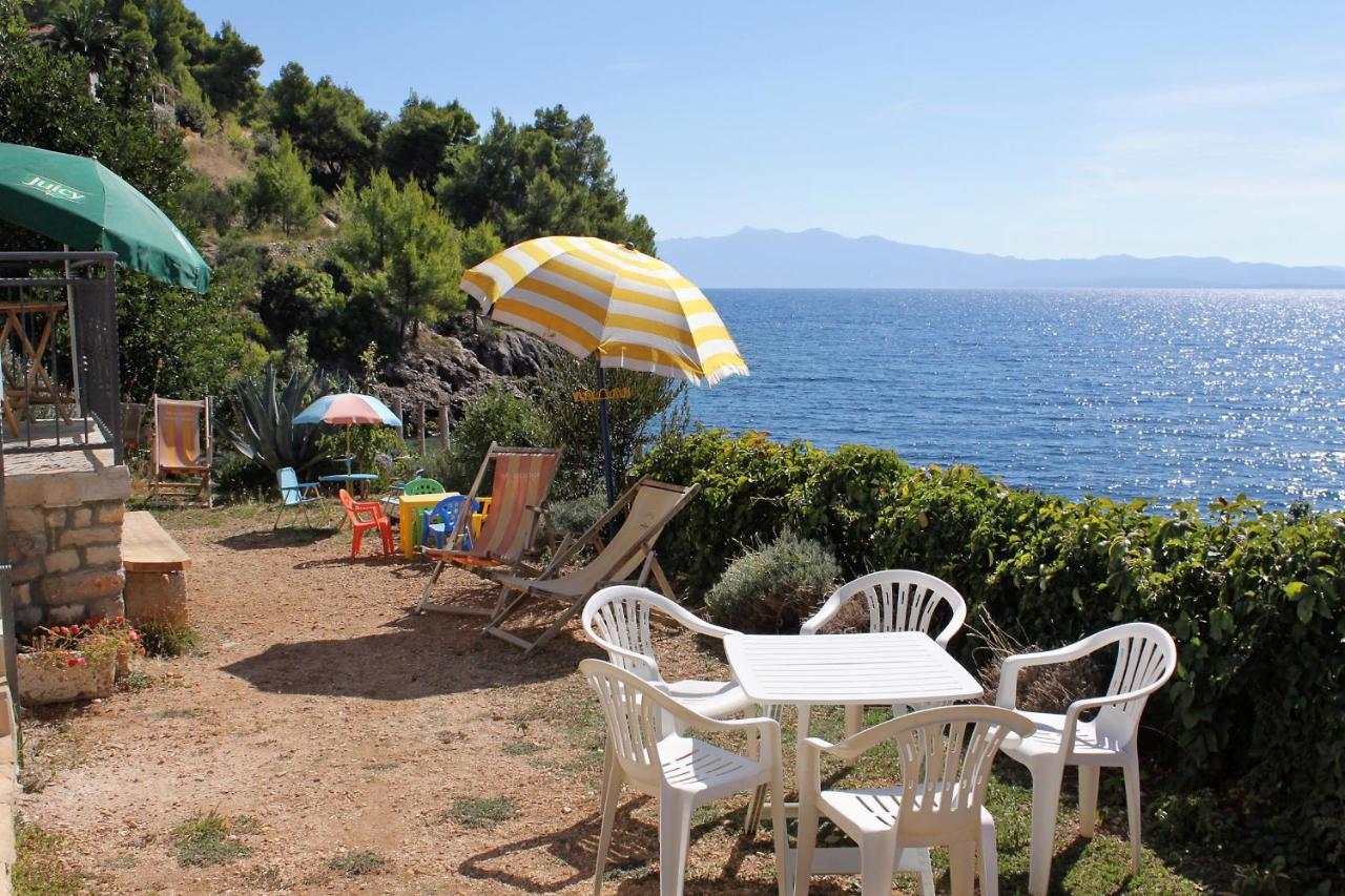 Seaside House For Families With Children Cove Tvrdni Dolac, Hvar - 2057 Gdinj المظهر الخارجي الصورة