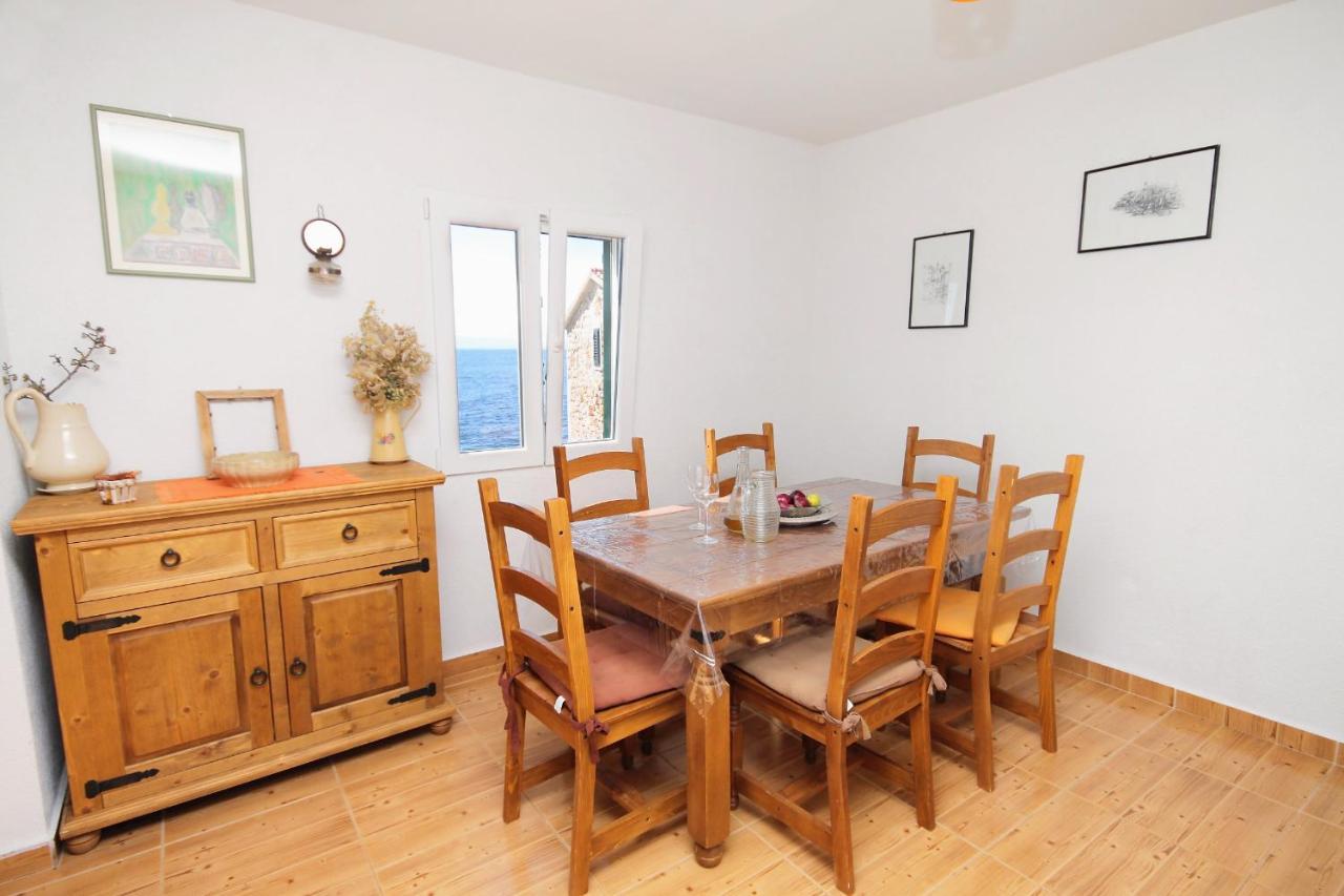Seaside House For Families With Children Cove Tvrdni Dolac, Hvar - 2057 Gdinj المظهر الخارجي الصورة